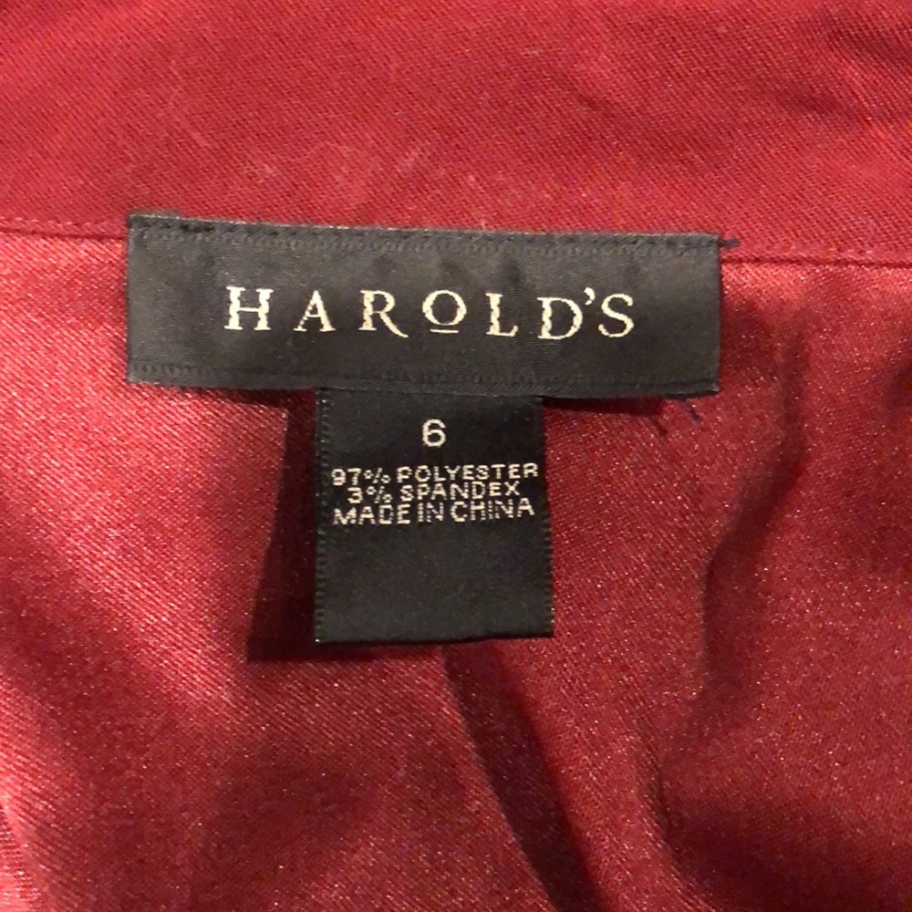 Red jacket - Picture 3 of 4